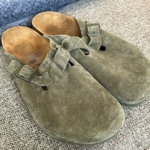 Men’s Birkenstock clogs